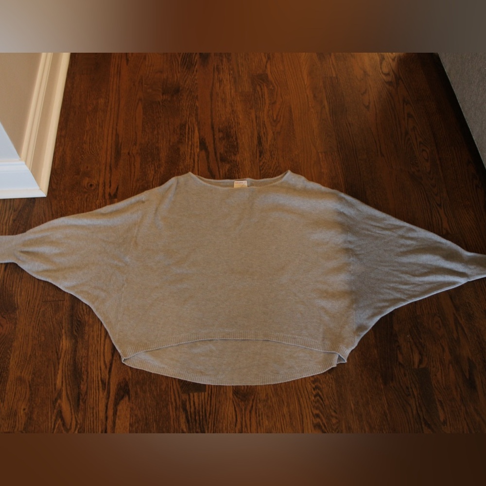 Women’s Grey Ribbed Kerisma sweater